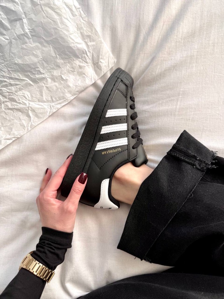 Adidas Superstar Black White