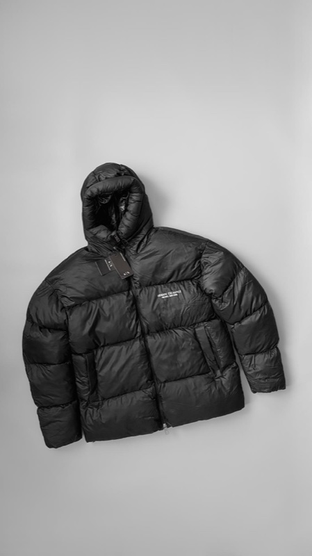 Пуховик Armani Exchange «Milano / New York» чорний