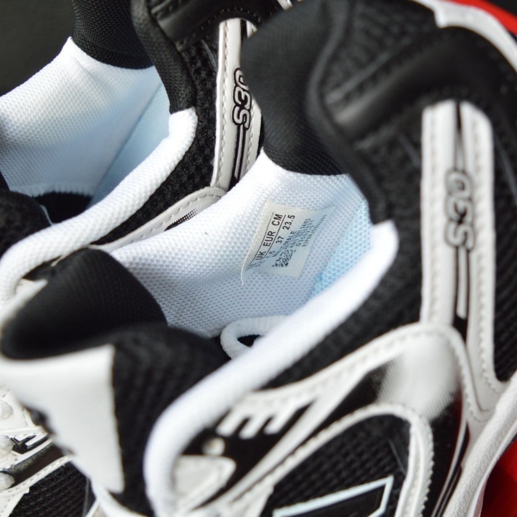 New Balance 530 White Black 5