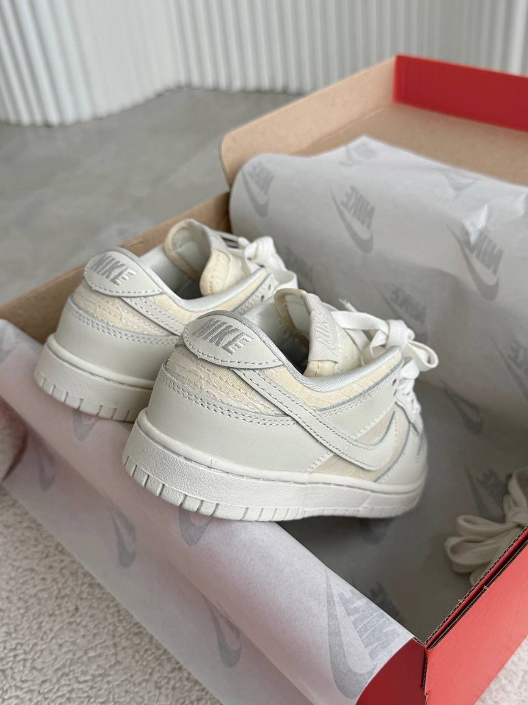 Nike Dunk Low Lace Pack Regal Beige 2
