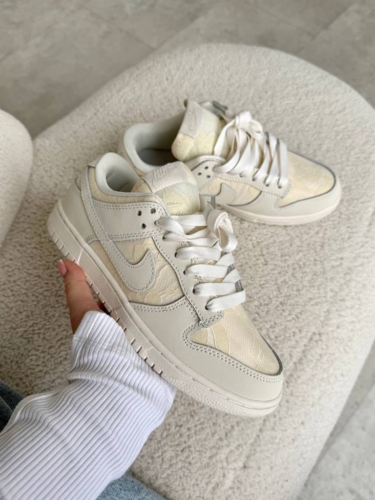 Nike Dunk Low Lace Pack Regal Beige 3