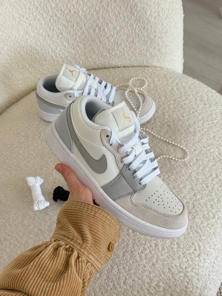 Nike Jordan Low Little Paris 3